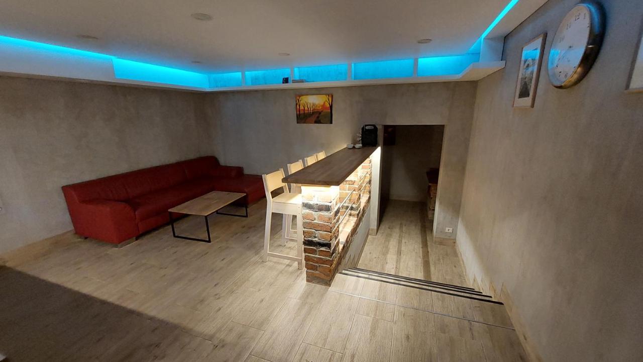 Апартаменти Fun And Chill Patalpu Ir Pirties Nuoma Вільнюс Екстер'єр фото